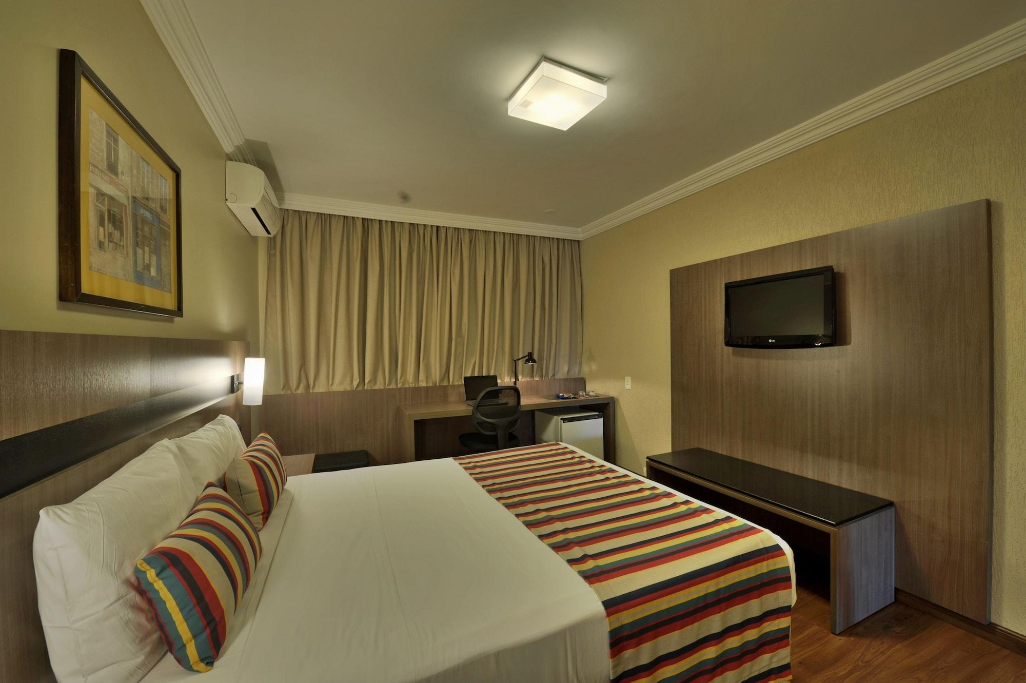 Hotel Deville Express Cascavel Cascavel  Exteriér fotografie