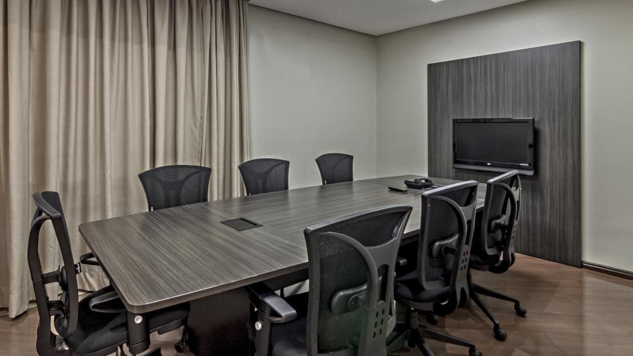 Hotel Deville Express Cascavel Cascavel  Exteriér fotografie