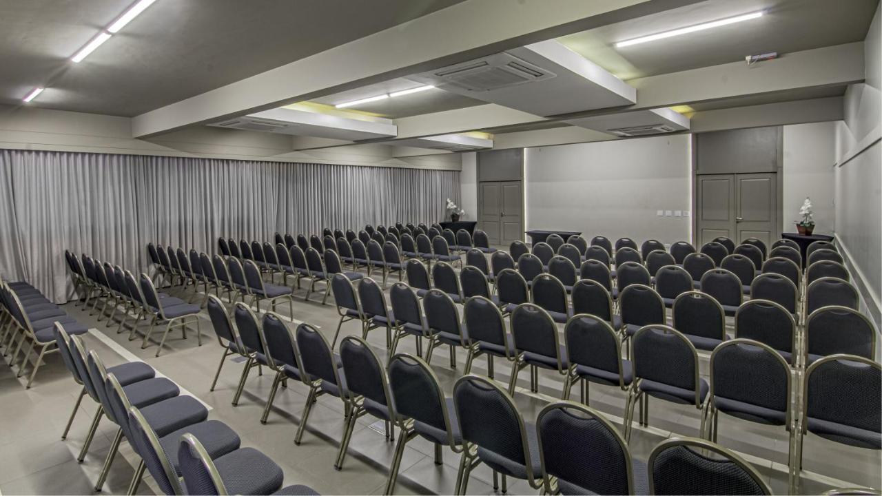 Hotel Deville Express Cascavel Cascavel  Exteriér fotografie