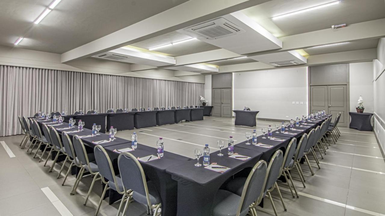 Hotel Deville Express Cascavel Cascavel  Exteriér fotografie