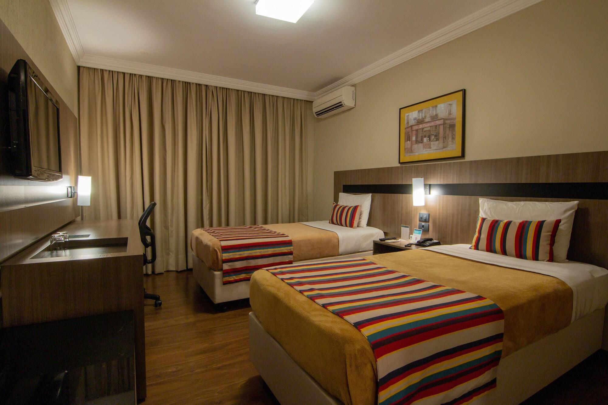 Hotel Deville Express Cascavel Cascavel  Exteriér fotografie