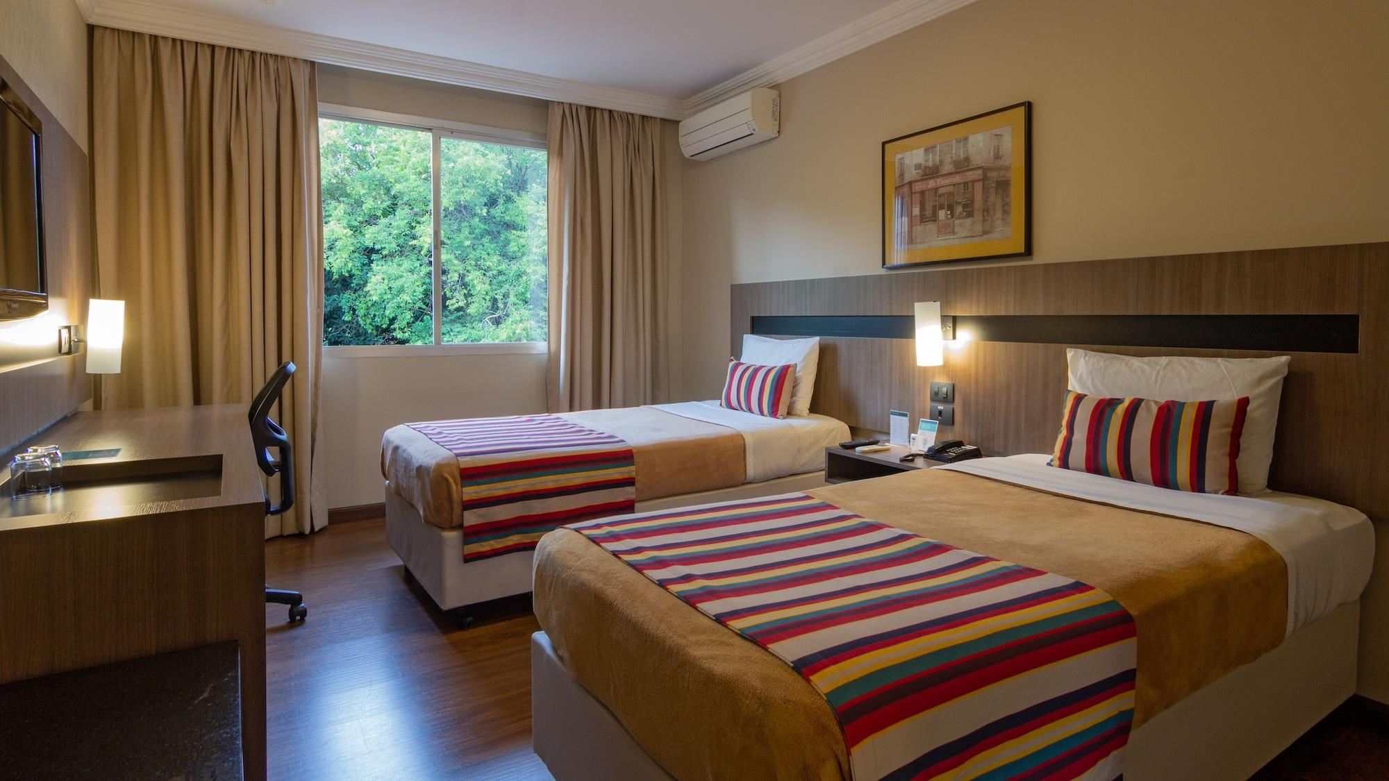 Hotel Deville Express Cascavel Cascavel  Exteriér fotografie