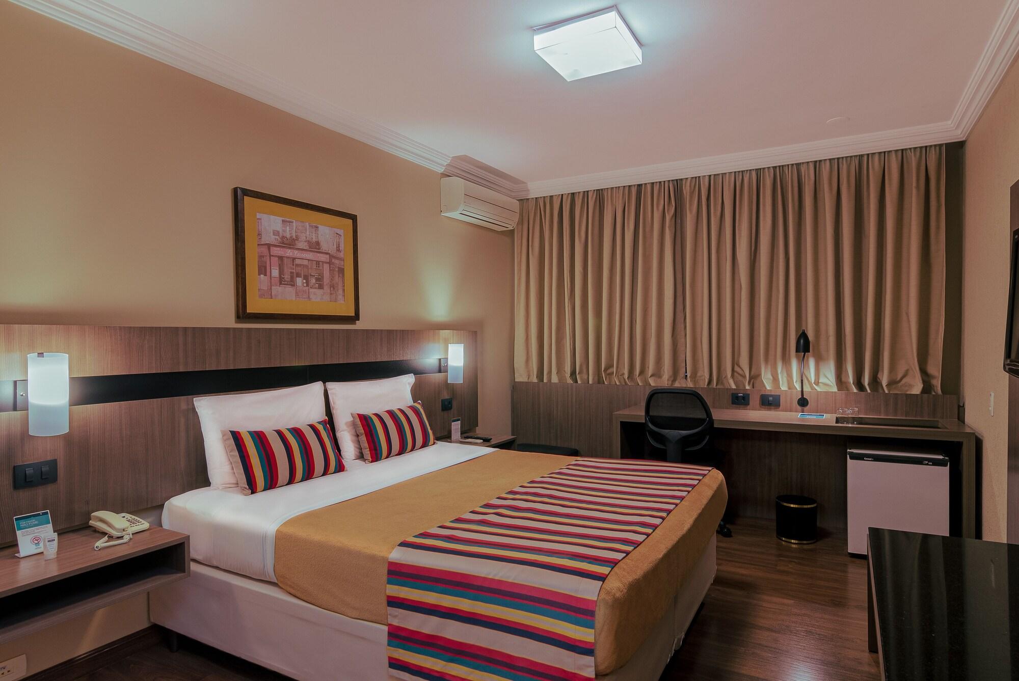 Hotel Deville Express Cascavel Cascavel  Exteriér fotografie