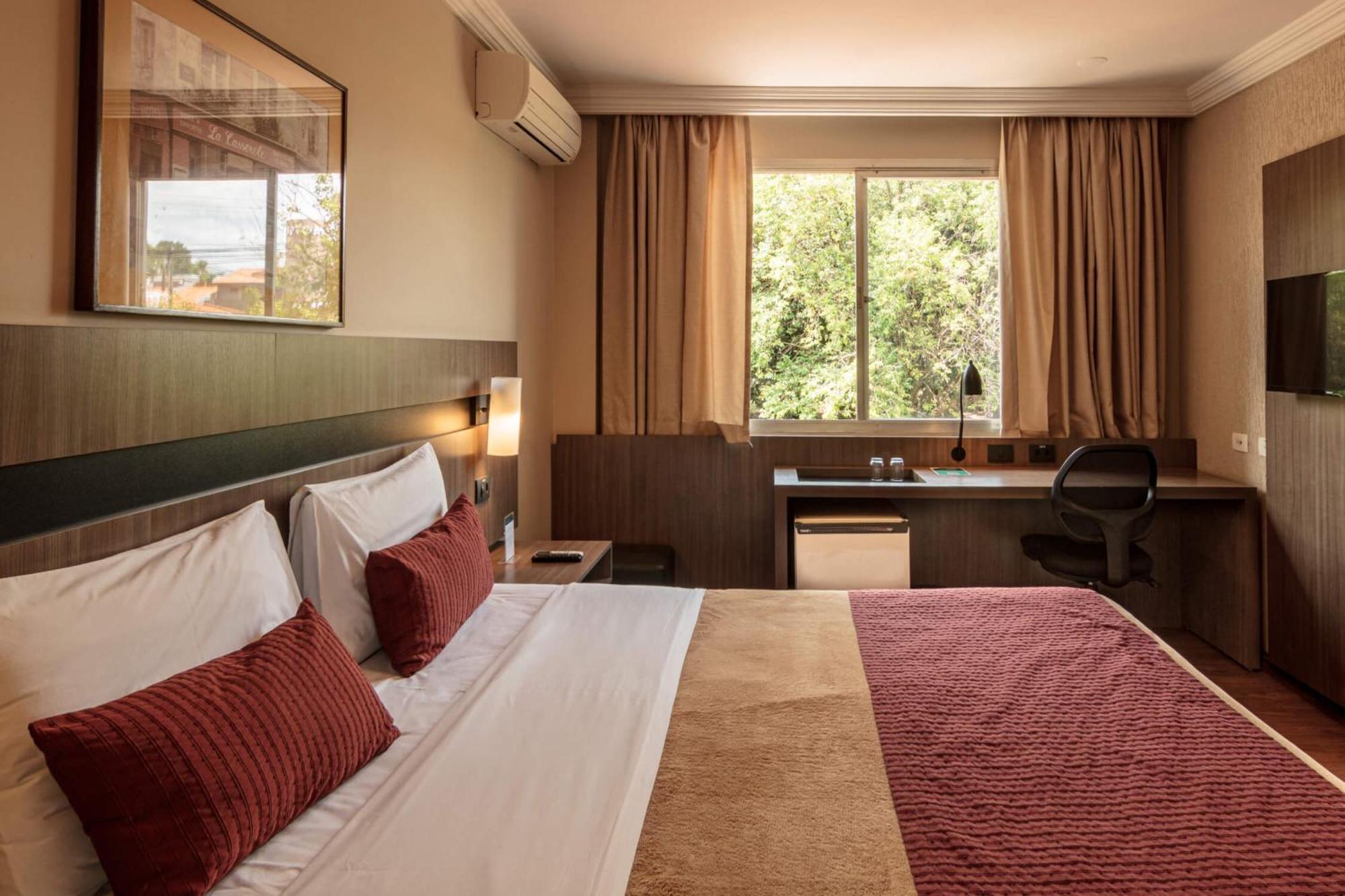 Hotel Deville Express Cascavel Cascavel  Exteriér fotografie