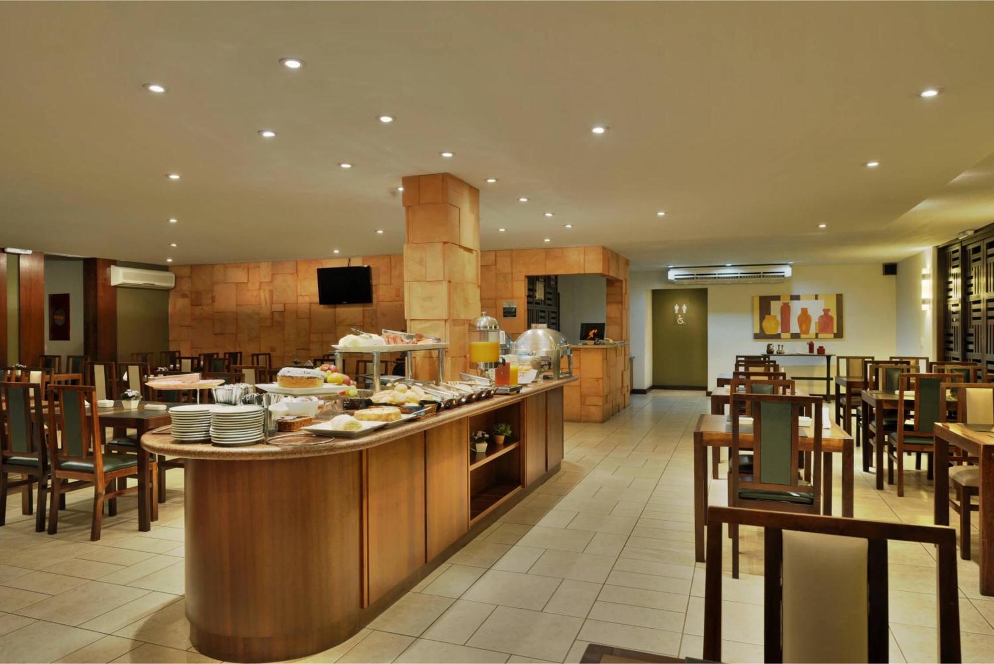 Hotel Deville Express Cascavel Cascavel  Exteriér fotografie