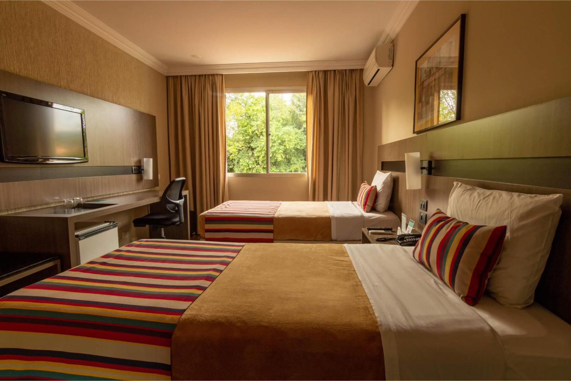 Hotel Deville Express Cascavel Cascavel  Exteriér fotografie